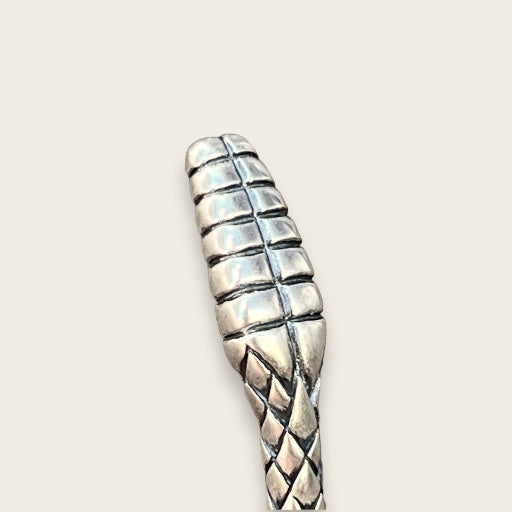 RATTLE SNAKE CUFF IN SILVER