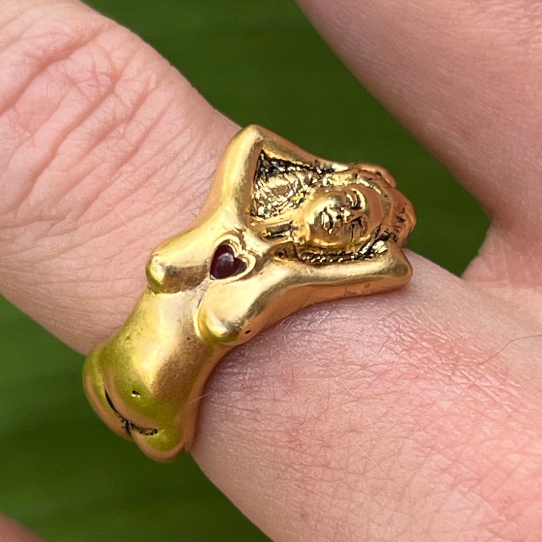 LADIES RING WITH RED STONE IN GOLD