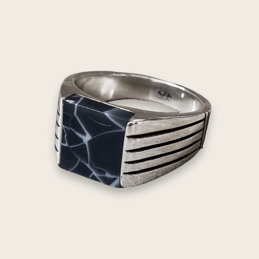 Scottish Marble Ring - Two Worlds with Marquee Stone – Celtic Design  Scotland