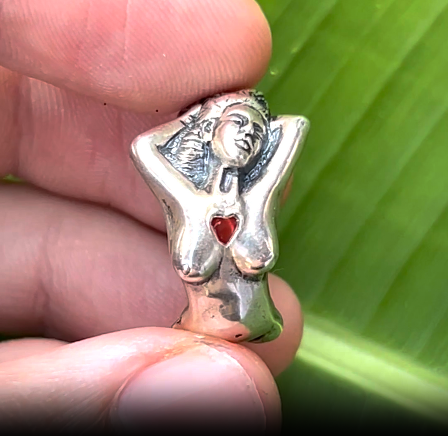 LADIES RING WITH RED STONE IN SILVER