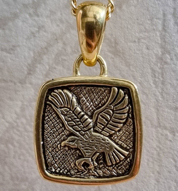 EAGLE NECKLACE IN GOLD