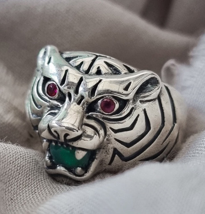 TIGER GEMSTONE AND RUBY RING IN SILVER