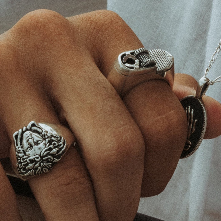 MEDUSA RING IN SILVER
