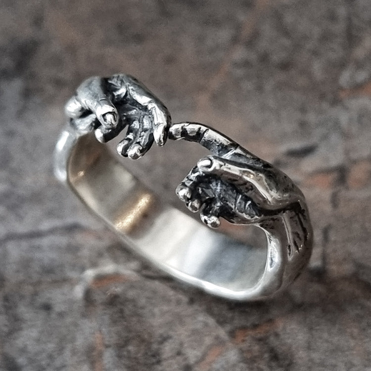 HAND OF GOD RING IN SILVER