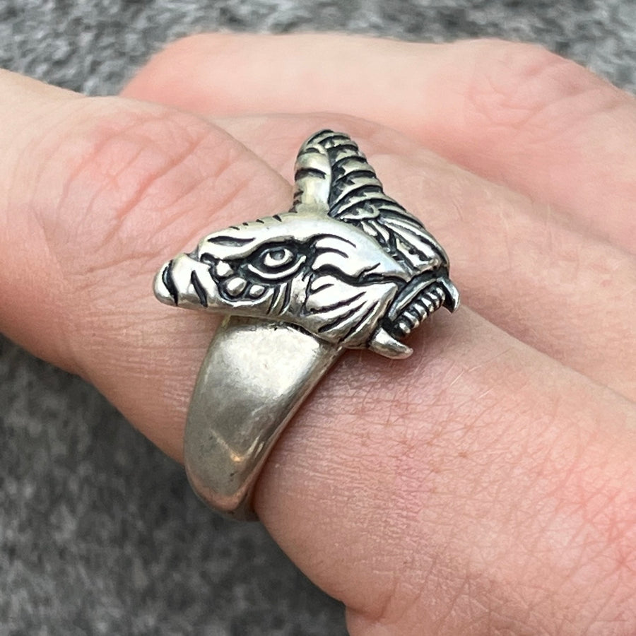 TIGER BUTTERFLY RING IN SILVER